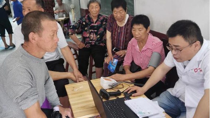 小标题：高峰时段分析